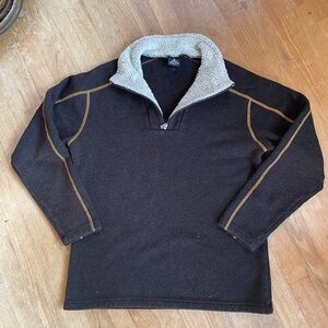 Kuhl Men's Dark Brown Zip-Up Sweater with Cream Sherpa Collar